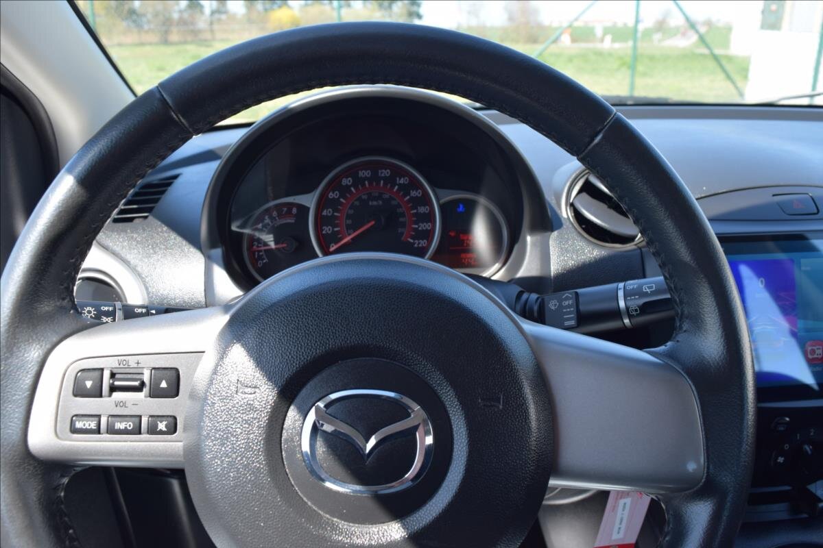 Mazda 2 Hatchback 1,3 l 55 kw