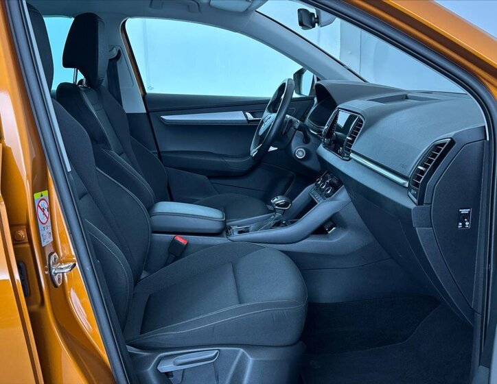 Škoda Karoq SUV / Terénní 1,5 l 110 kw