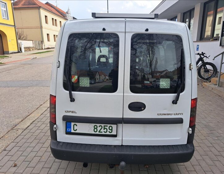 Opel Combo Skříň 1,2 l 55 kw