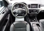 Mercedes-Benz Třídy M SUV / Terénní 3,0 l 190 kw