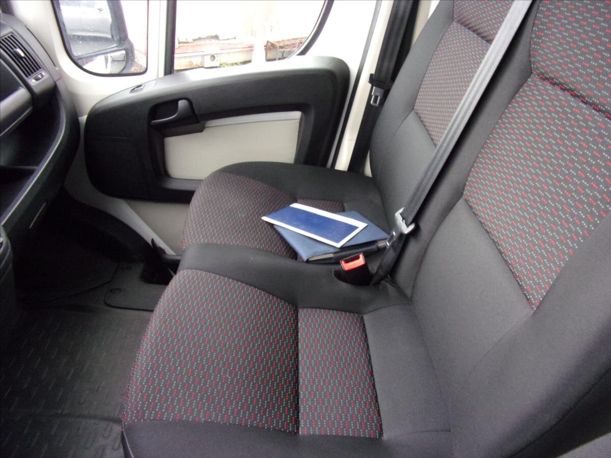 Peugeot Boxer Skříň 2,0 l 96 kw