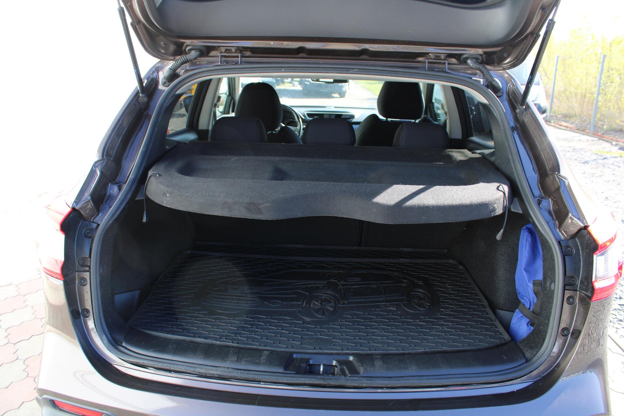 Nissan Qashqai SUV / Terénní 1,3 l 117 kw