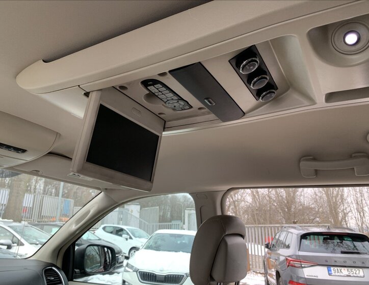 Chrysler Town & Country VAN-Minibus 3,6 l 211 kw