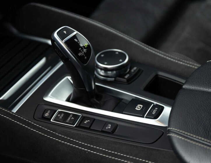 BMW X6 SUV 3,0 l 190 kw