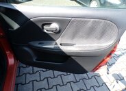 Nissan Note Kombi 1,4 l 65 kw