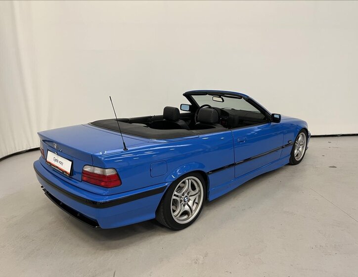 BMW Řada 3 Kabriolet 2,0 l 110 kw