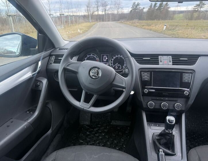 Škoda Octavia 9