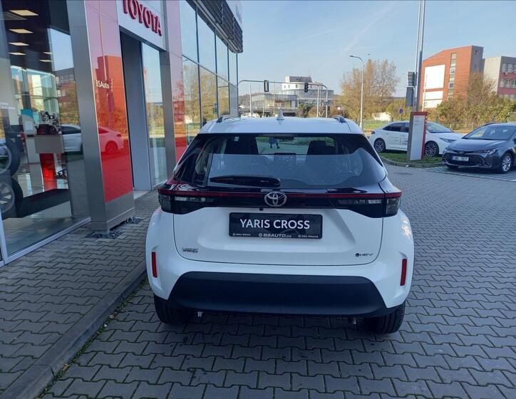 Toyota Yaris Cross 5