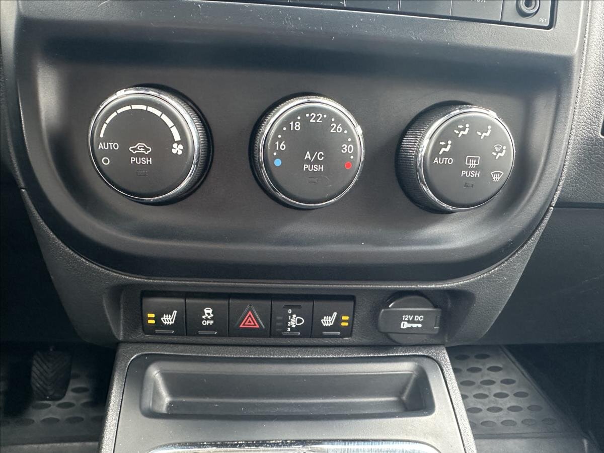 Jeep Compass SUV / Terénní 2,1 l 120 kw