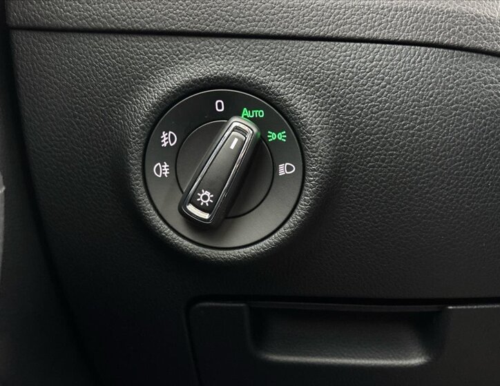 Škoda Superb Kombi 2,0 l 147 kw