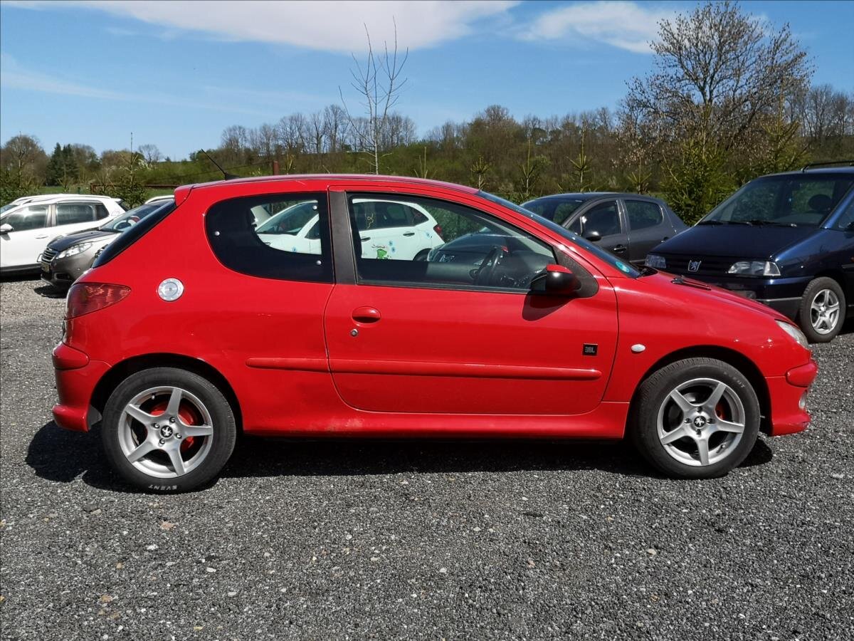 Peugeot 206 Hatchback 1,4 l 50 kw