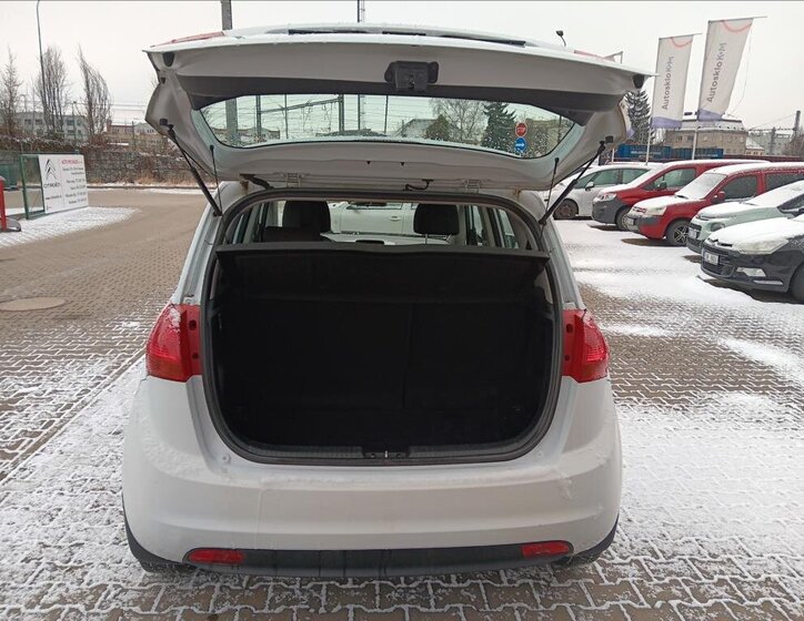KIA Venga MPV 1,4 l 66 kw