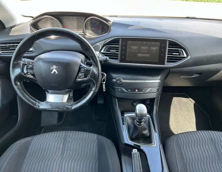 Peugeot 308 2