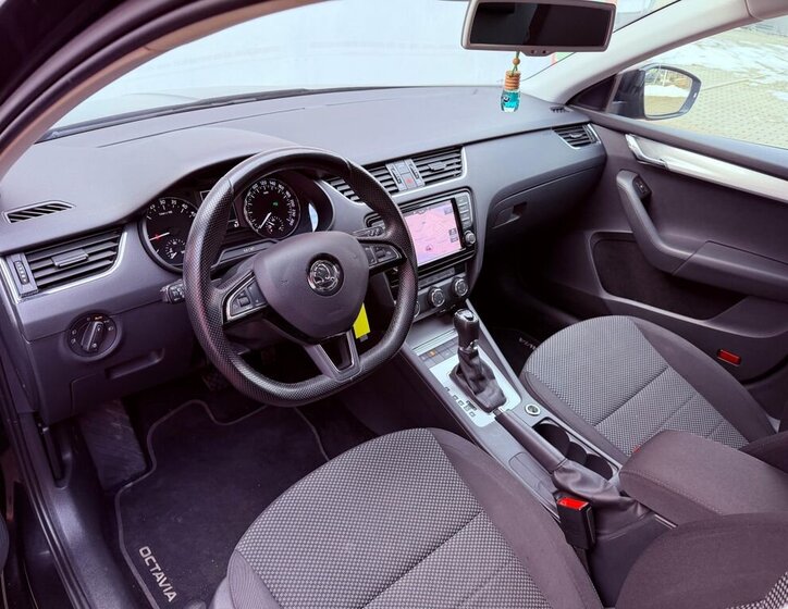 Škoda Octavia Kombi 2,0 l 110 kw