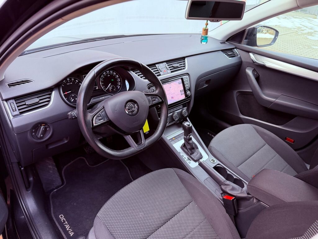 Škoda Octavia Kombi 2,0 l 110 kw