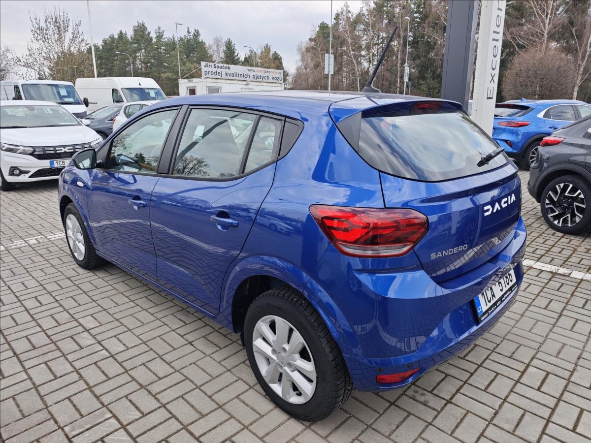 Dacia Sandero Hatchback 999,0 67 kw