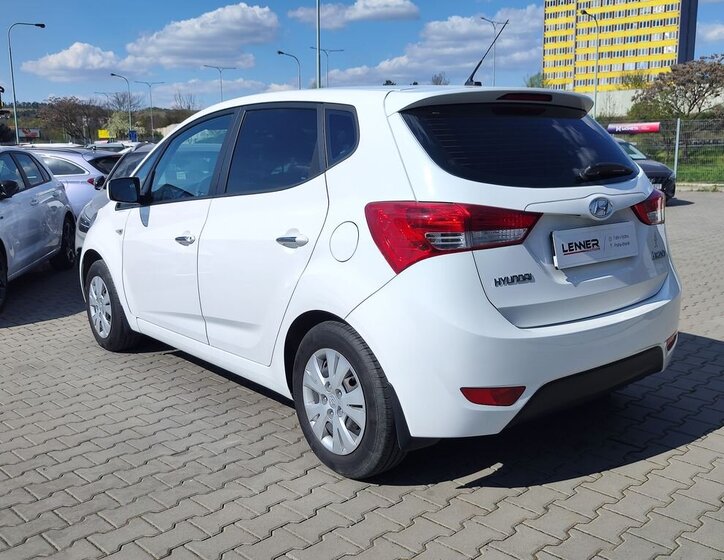 Hyundai ix20 MPV 1,4 l 66 kw