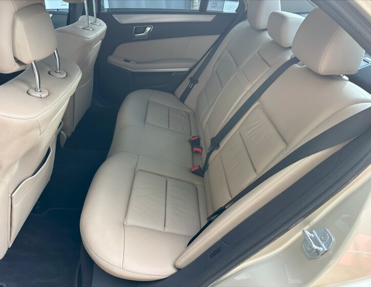 Mercedes-Benz Třídy E 11