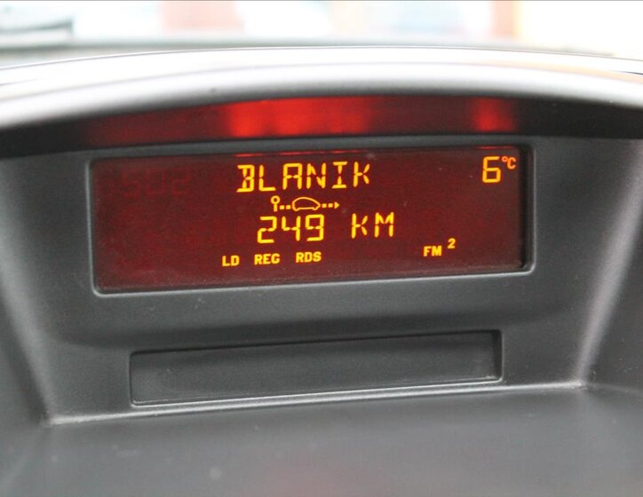 Peugeot 207 Kombi 1,4 l 54 kw