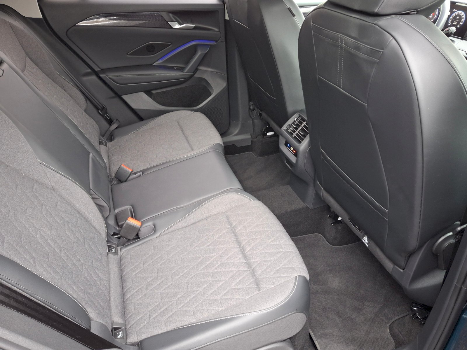 Volkswagen Tiguan SUV 1,5 l 96 kw