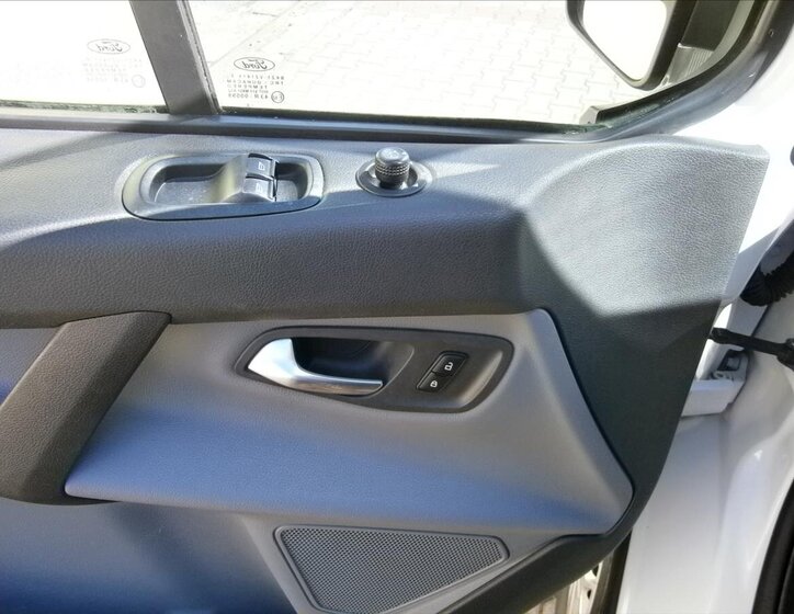 Ford Transit Custom Kombi 2,2 l 92 kw