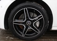 Mercedes-Benz Třídy E Kombi 2,0 l 143 kw