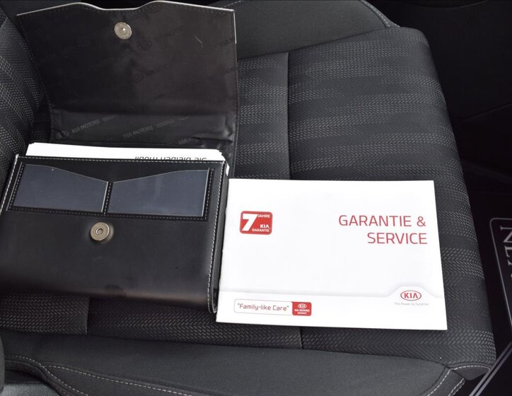 KIA Sportage SUV 2,0 l 100 kw