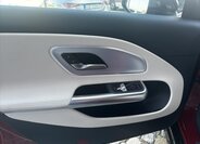 Mercedes-Benz CLA Sedan / Limuzína 0,0 200 kw