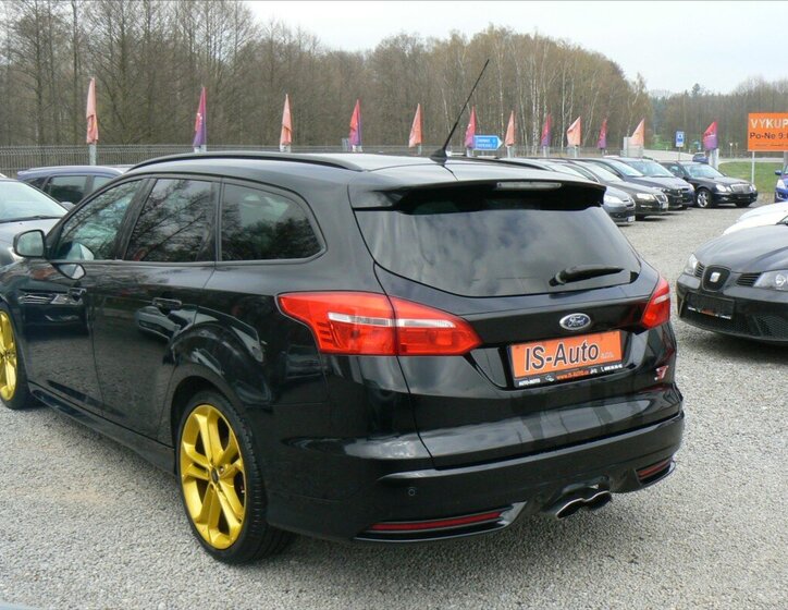 Ford Focus Kombi 2,0 l 184 kw