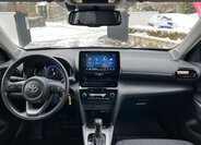 Toyota Yaris Cross 18