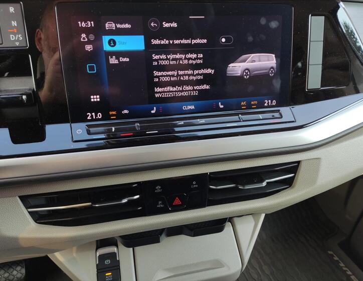 Volkswagen Multivan 17