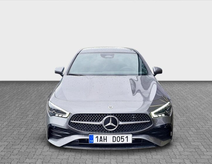 Mercedes-Benz CLA Sedan 2,0 l 110 kw