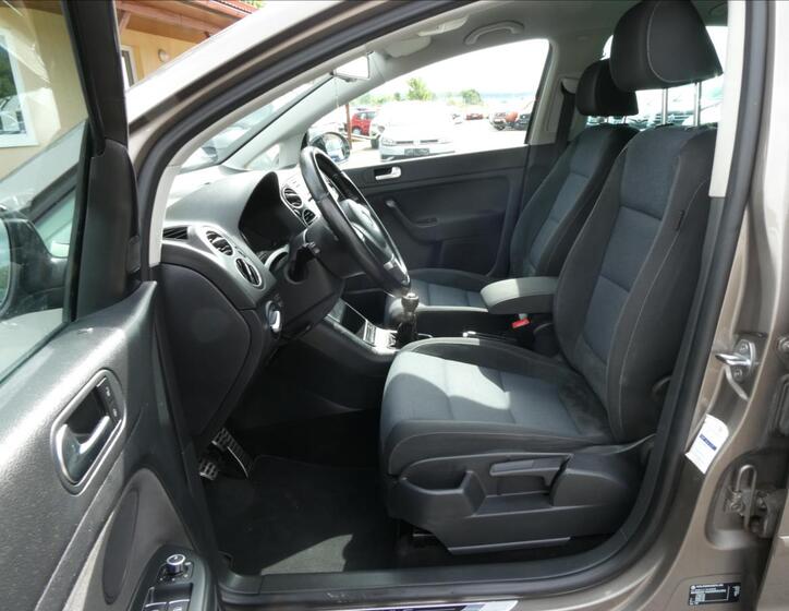 Volkswagen Golf Plus 19