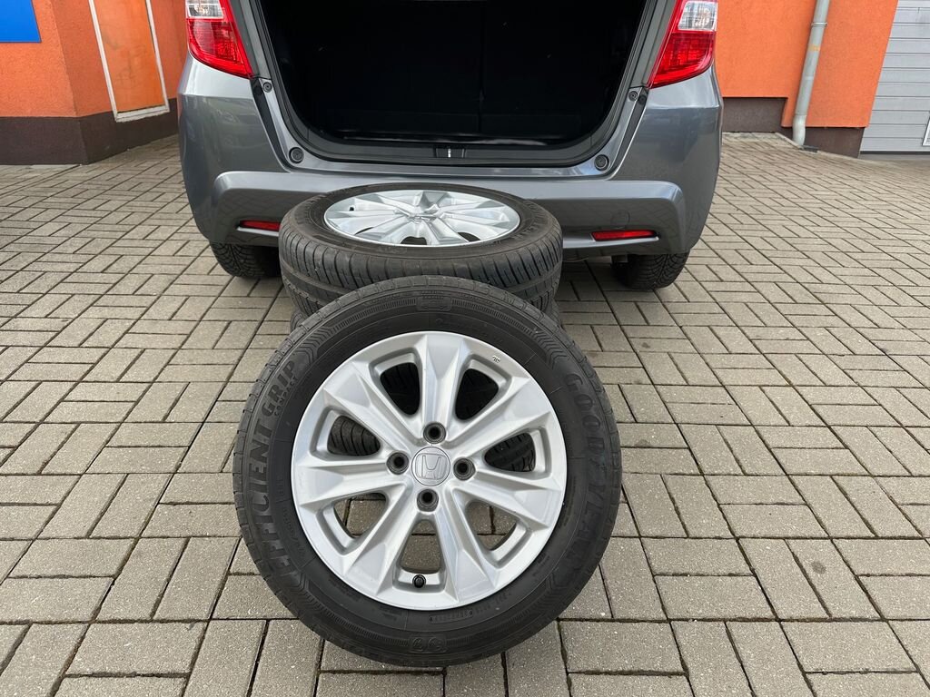 Honda Jazz Hatchback 1,2 l 66 kw