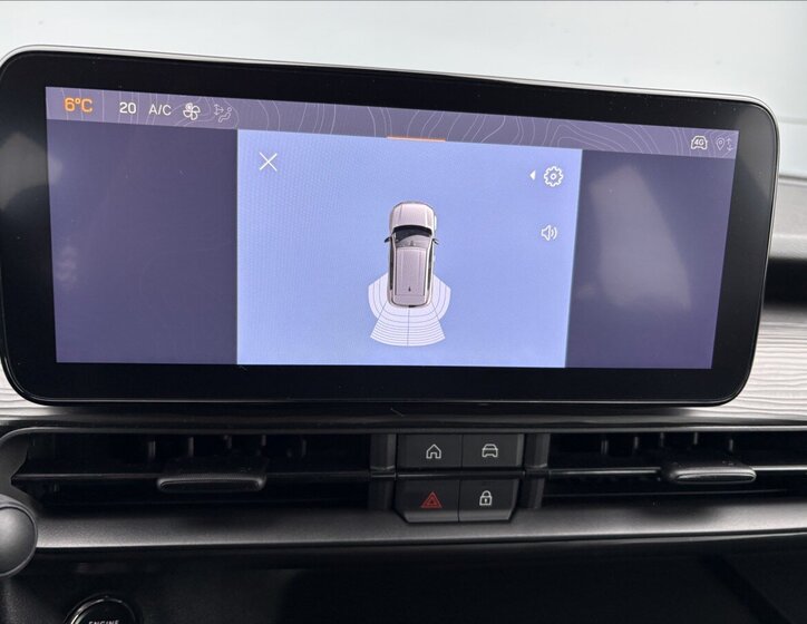 Jeep Avenger Sedan / Limuzína 1,2 l 74 kw