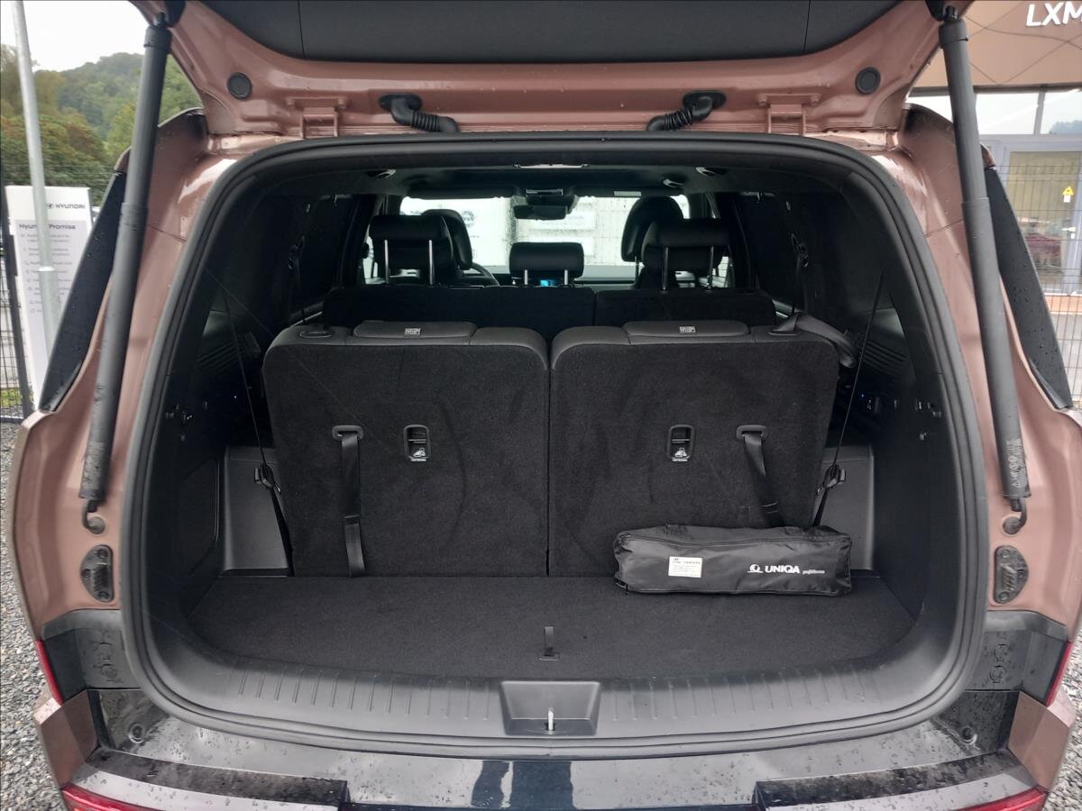 Hyundai Santa Fe SUV / Terénní 1,6 l 117 kw