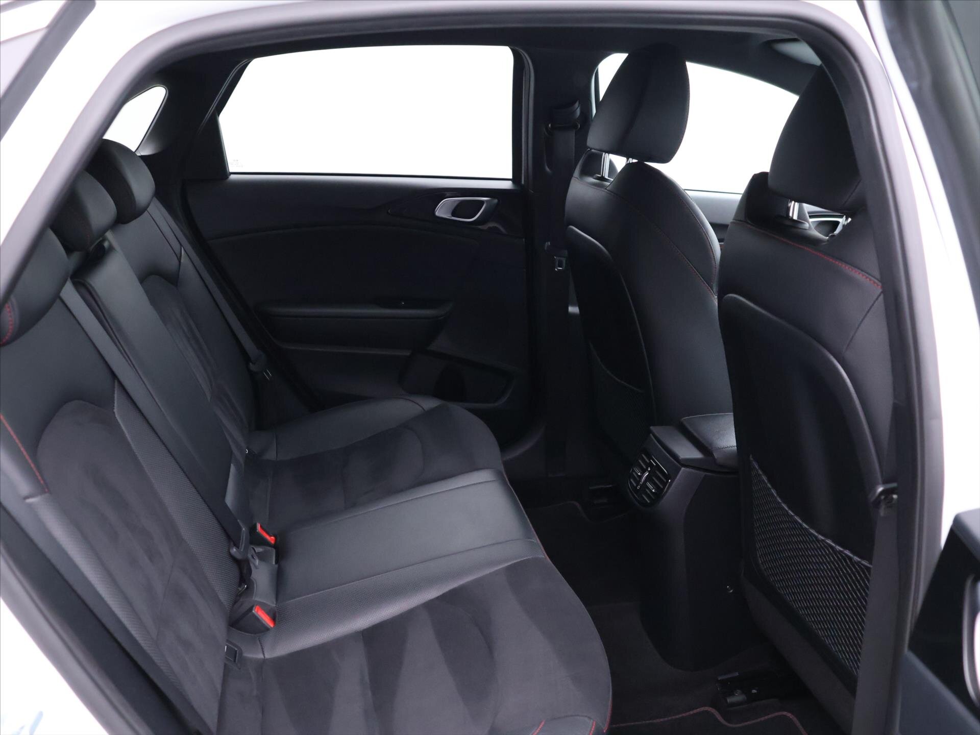 KIA Ceed Hatchback 1,6 l 150 kw