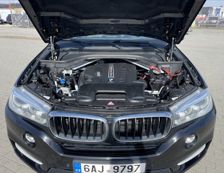 BMW X5 SUV / Terénní 3,0 l 190 kw