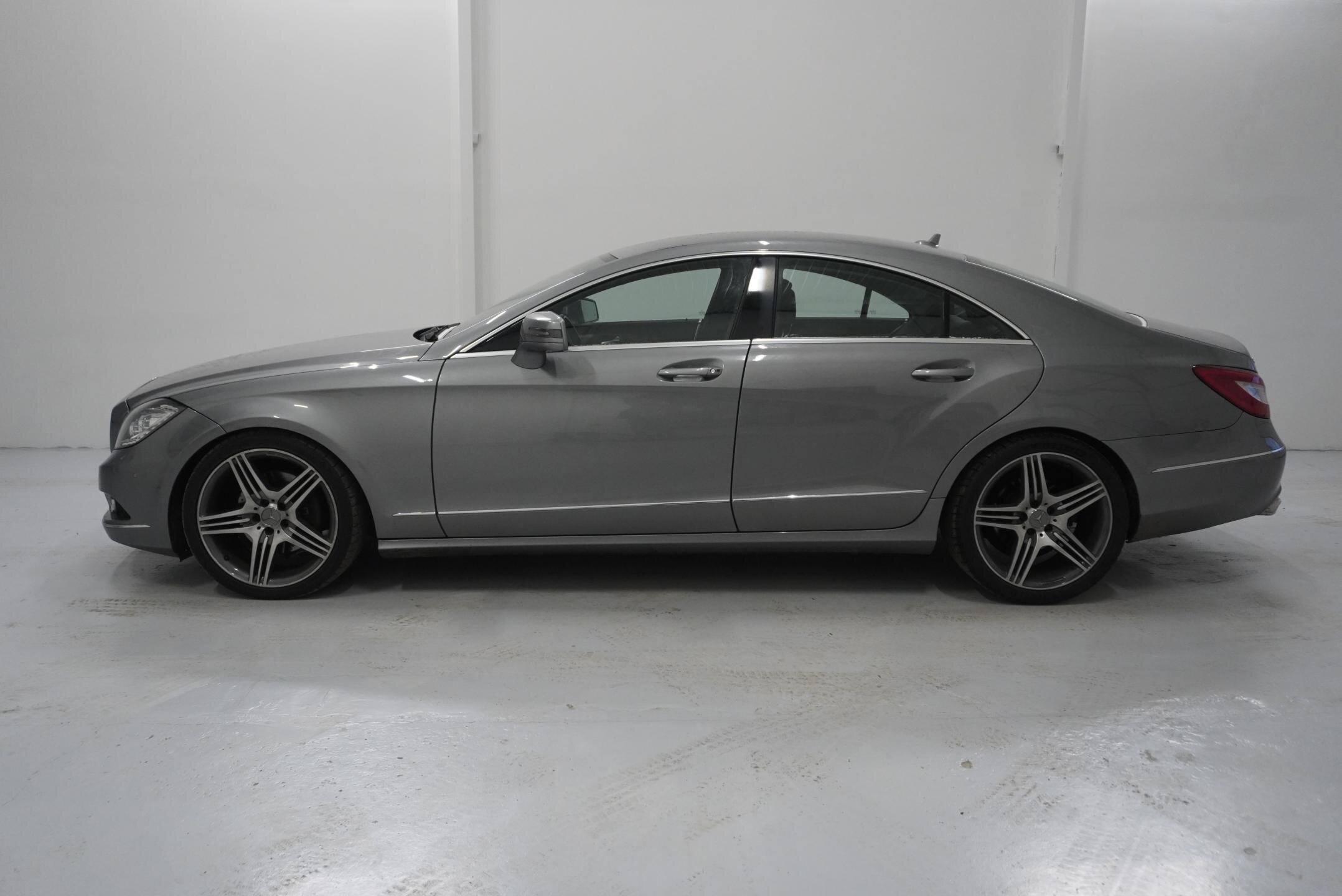 Mercedes-Benz CLS Sedan 3,0 l 195 kw