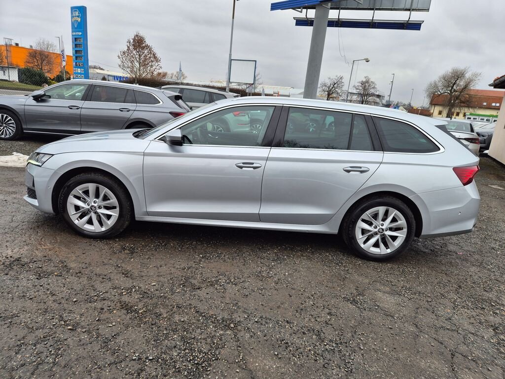 Škoda Octavia Kombi 2,0 l 85 kw