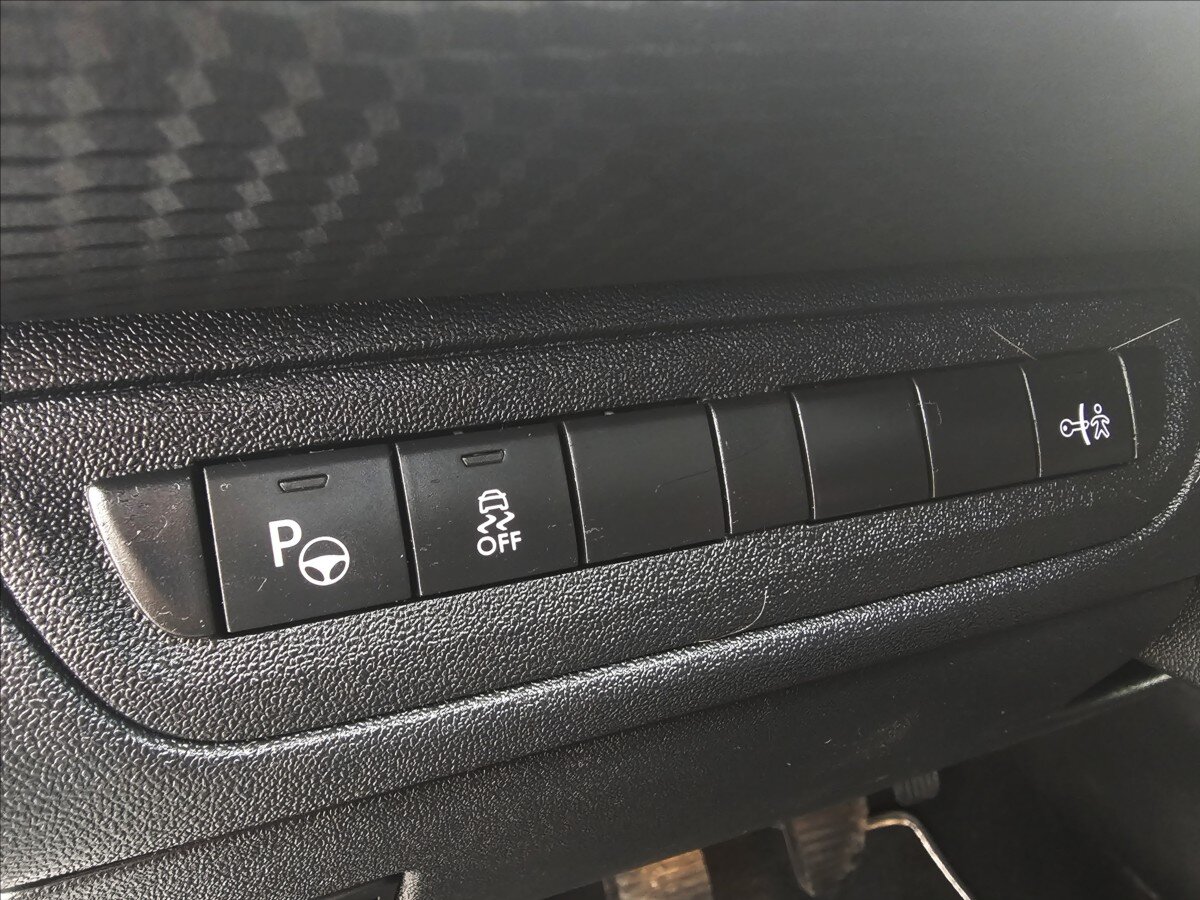 Peugeot 2008 Kombi 1,6 l 88 kw