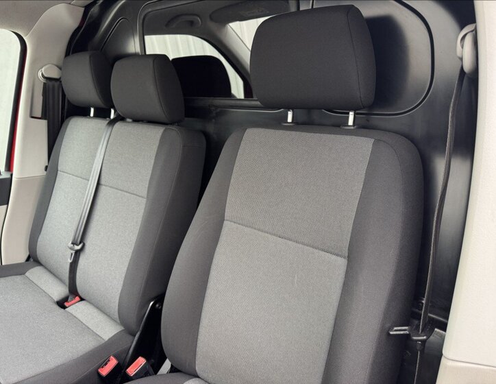 Volkswagen Transporter 27