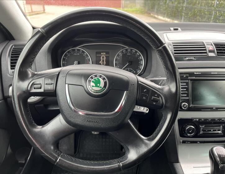 Škoda Octavia 15