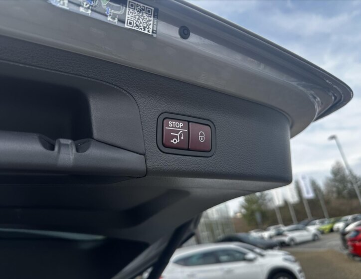 Mercedes-Benz GLS SUV / Terénní 3,0 l 270 kw