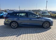 Ford Focus Kombi 998,0 92 kw