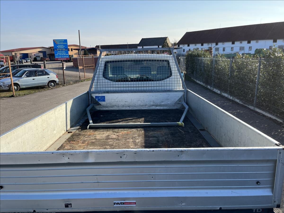 Volkswagen Transporter Valník 1,9 l 75 kw