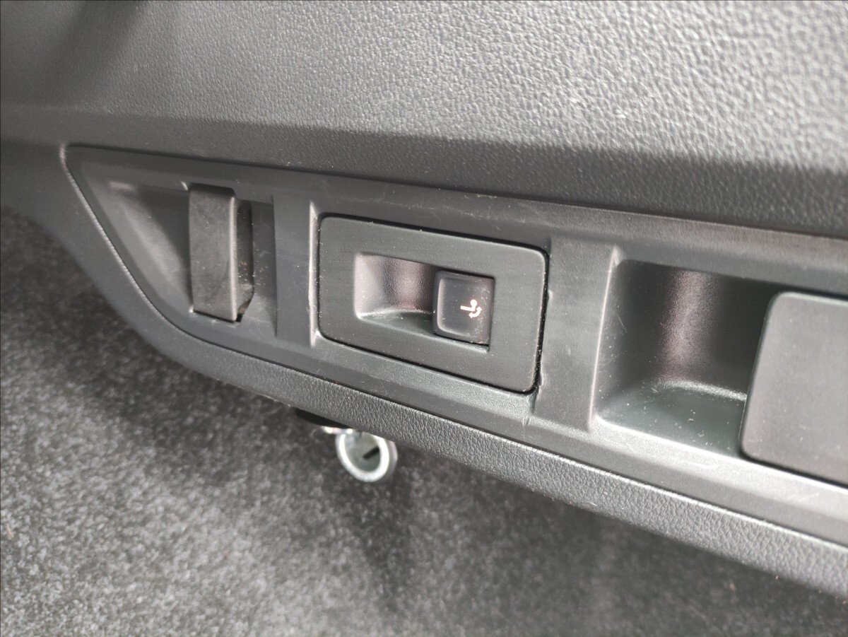 Škoda Octavia Kombi 2,0 l 85 kw