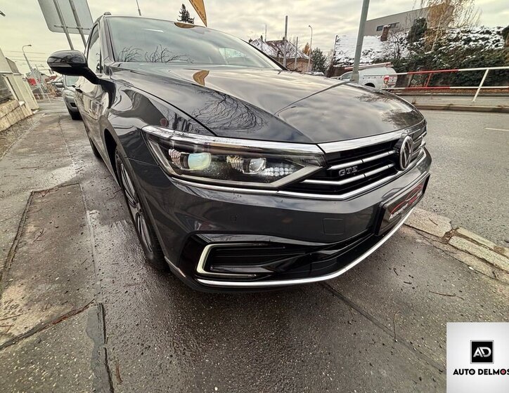 Volkswagen Passat 12