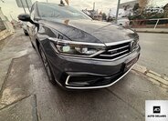 Volkswagen Passat 12