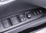 Toyota Camry Sedan / Limuzína 2,5 l 131 kw